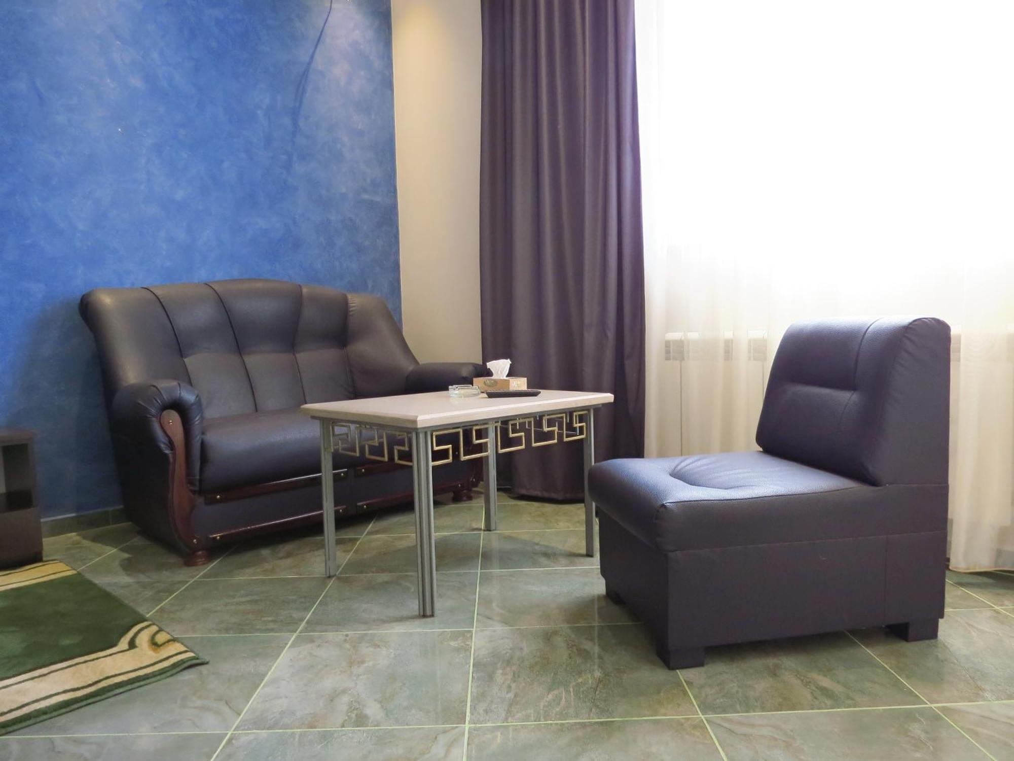 White House Hotel Jerevan Rom bilde